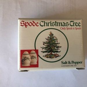 Spode vintage Christmas salt and pepper shakers